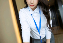 周于希最新美照,优雅气质令人陶醉