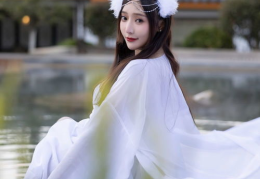 王馨瑶五官数据,精致轮廓，魅力四溢